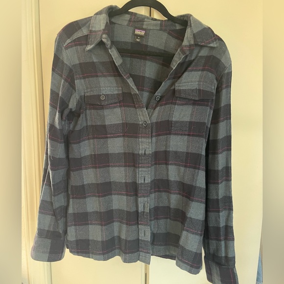 Patagonia Tops - Patagonia Women’s Flannel